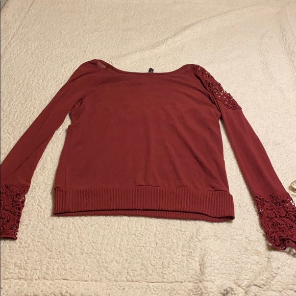 Beautiful Boutique Sweater size Medium - Picture 8 of 8